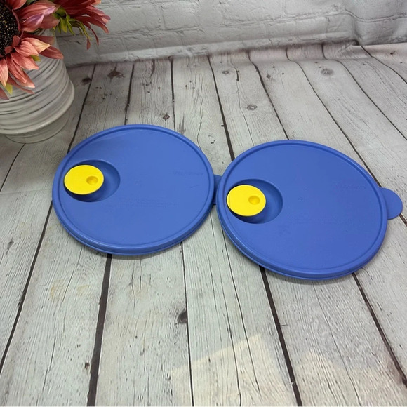 tupperware 2649 crystalwave medium seal and cap  set of two lids/seals size 2 - Picture 2 of 6